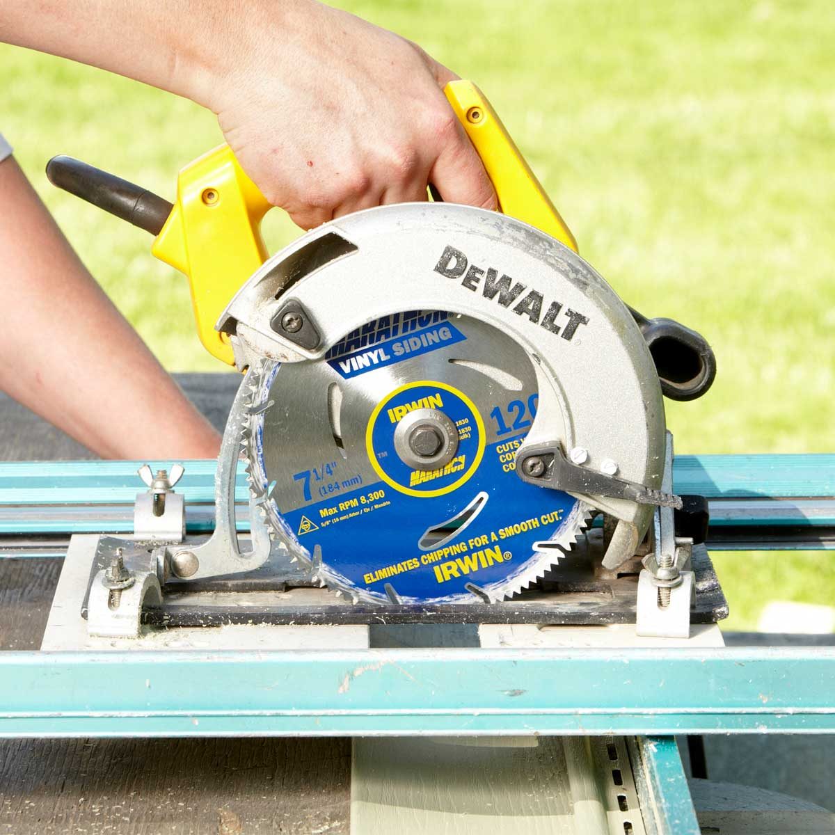 vinyl siding tips blade