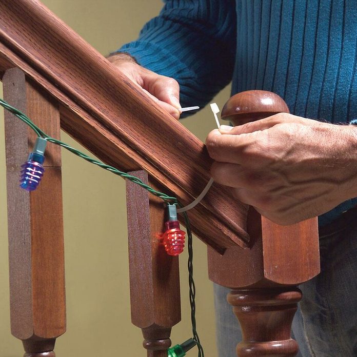 NOV_2006_028_T_01 zip tie christmas decorations