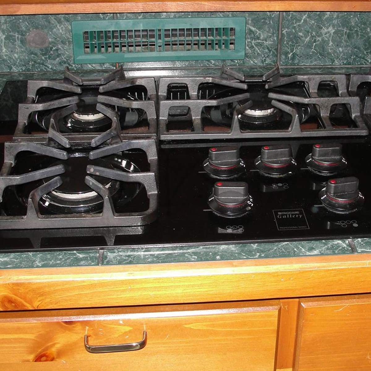 Heat duct or exhaust vent…