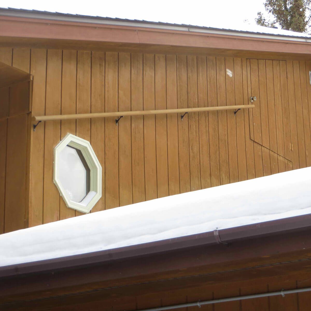 Attic stairs sans treads