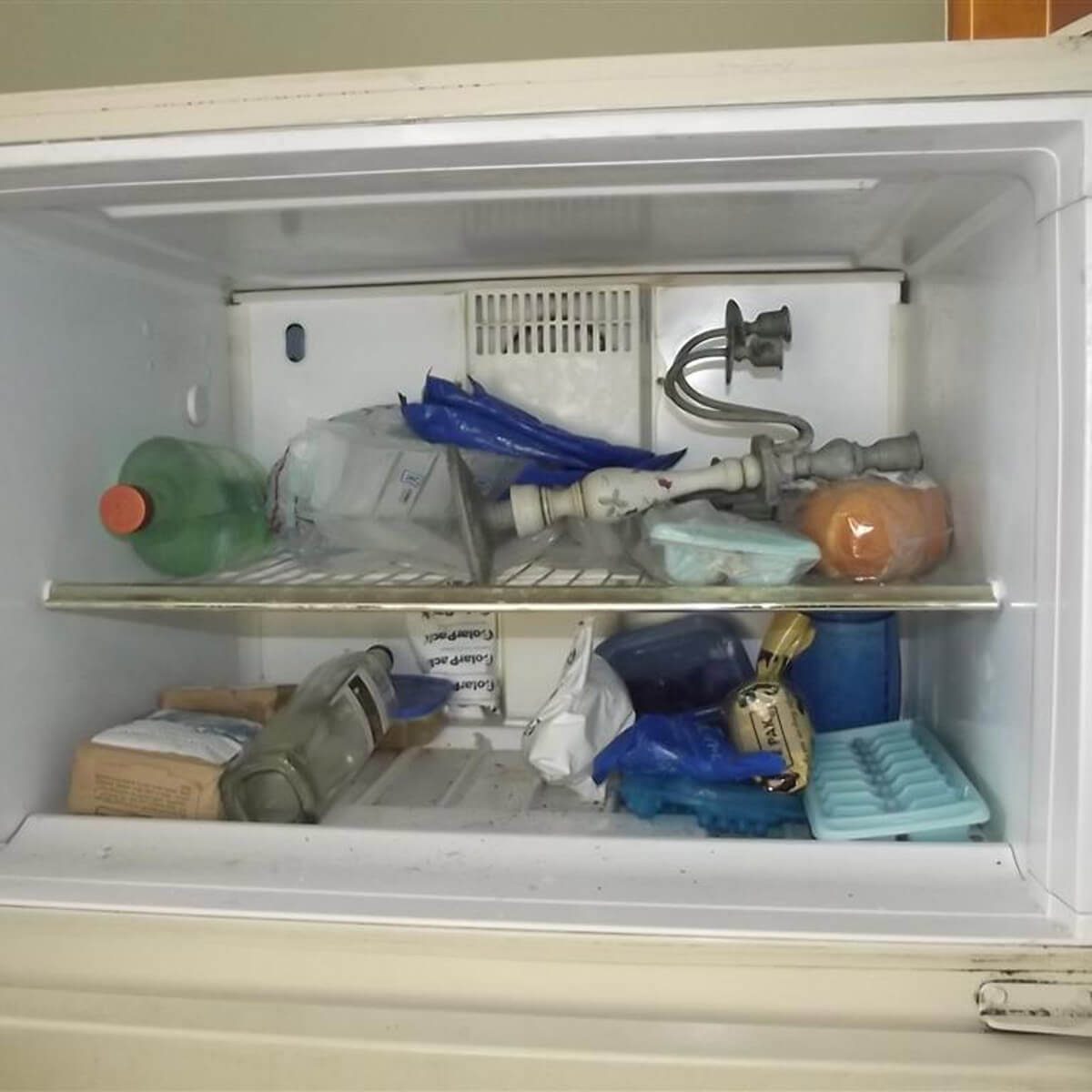 Lamp in the freezer?