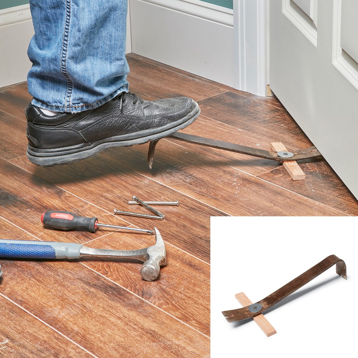 Lift heavy things with a pry bar and a piece of wood | Construction Pro Tips