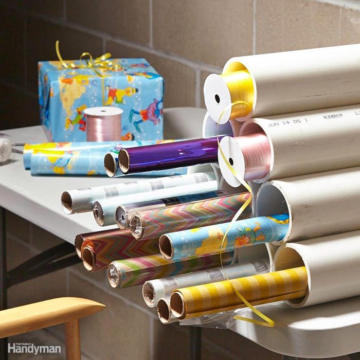 FH14JAU_550_08_006 gift wrap pvc pipe storage