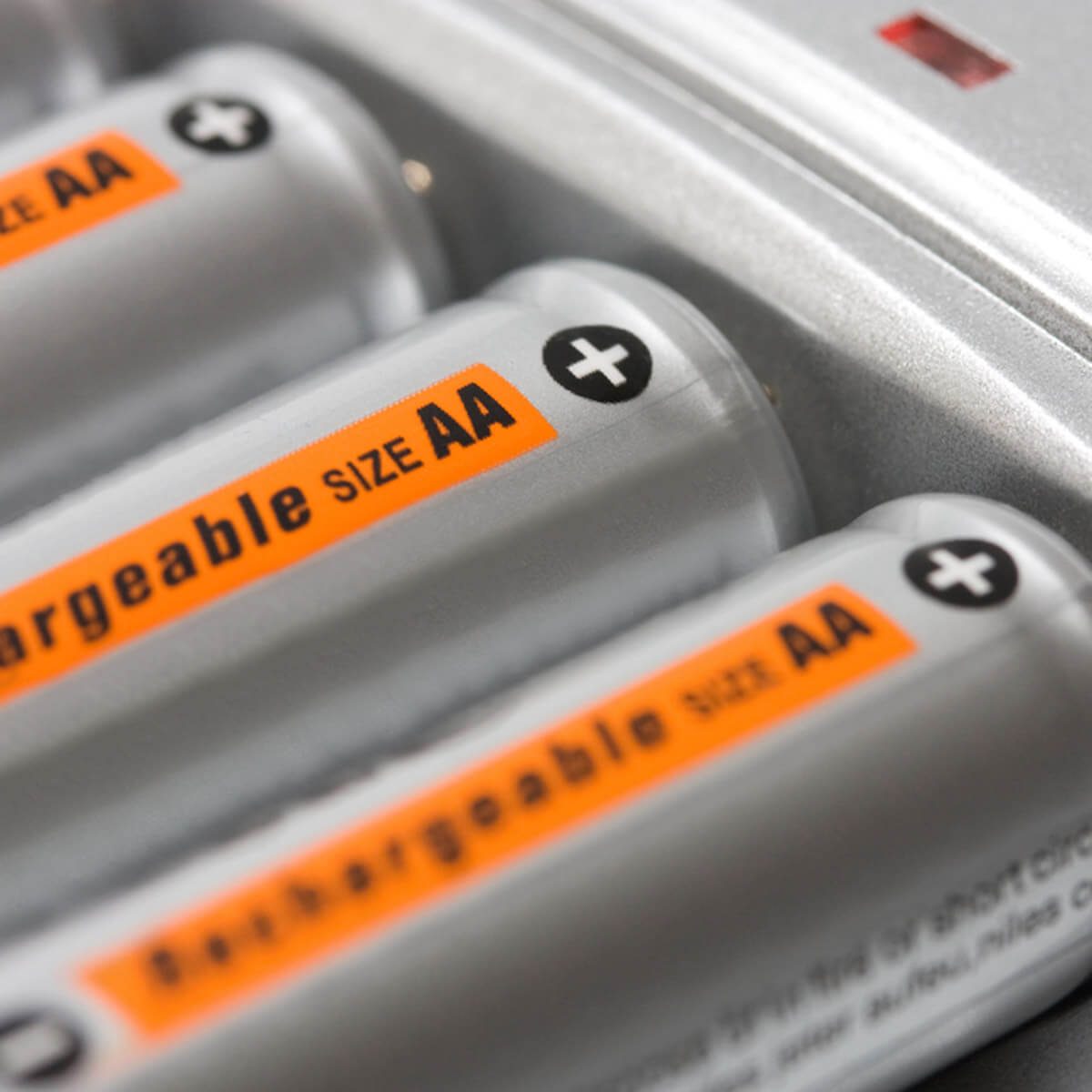 shutterstock_99673421 rechargeable batteries