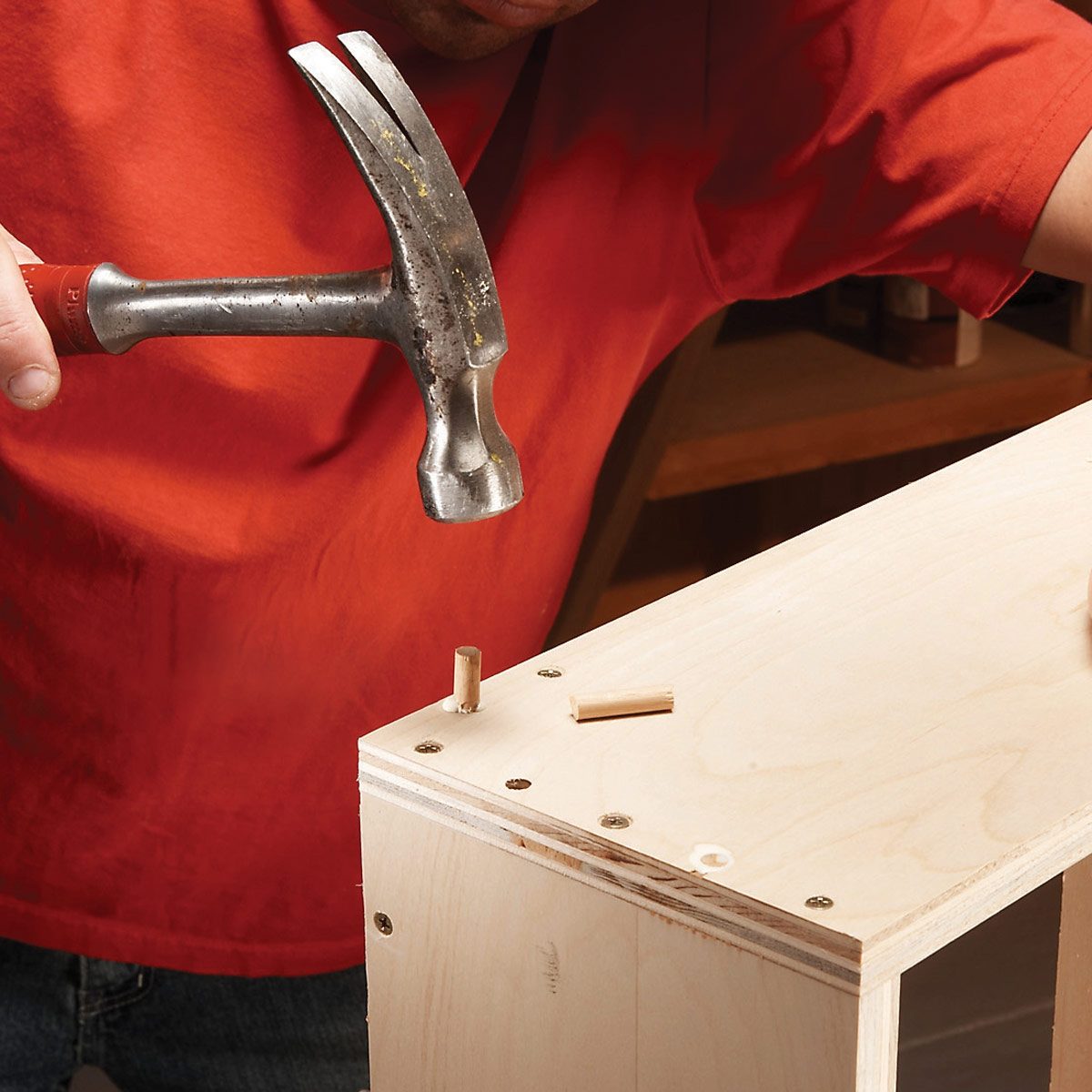 FH07OCT_482_56_011 dowel assemble the cabinet