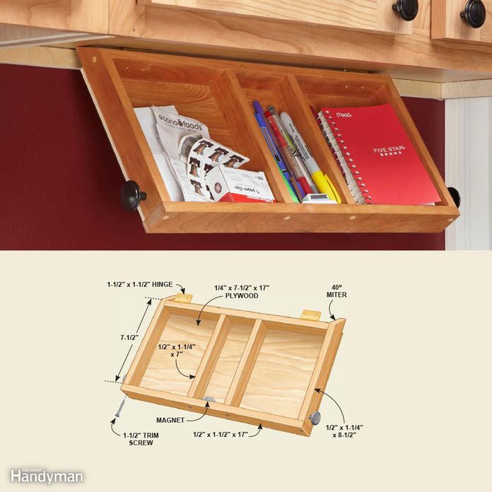 FH12OCT_ORGANI_21_22 Flip-Down Paper Tray