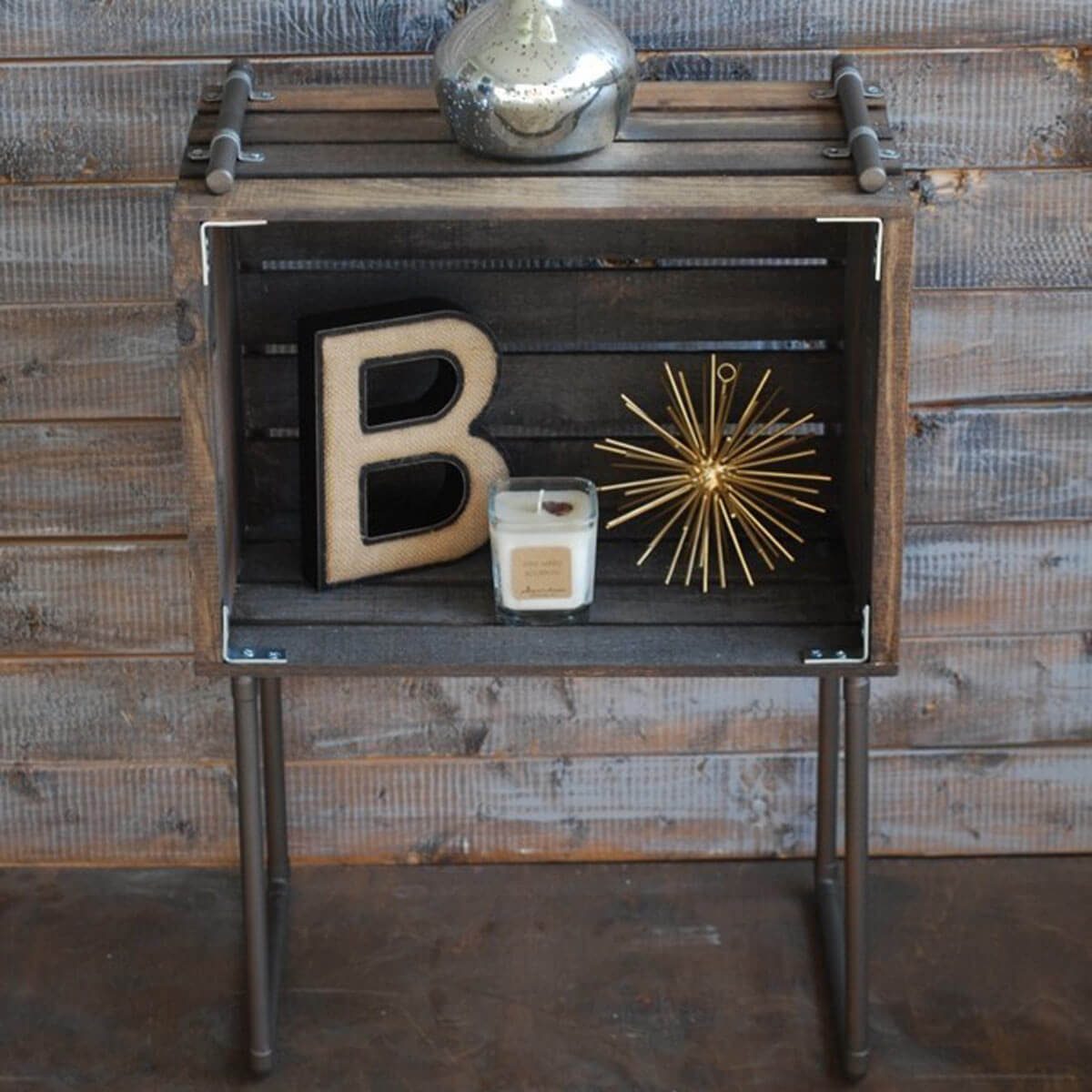 dfh12_crate end table with pipe frame