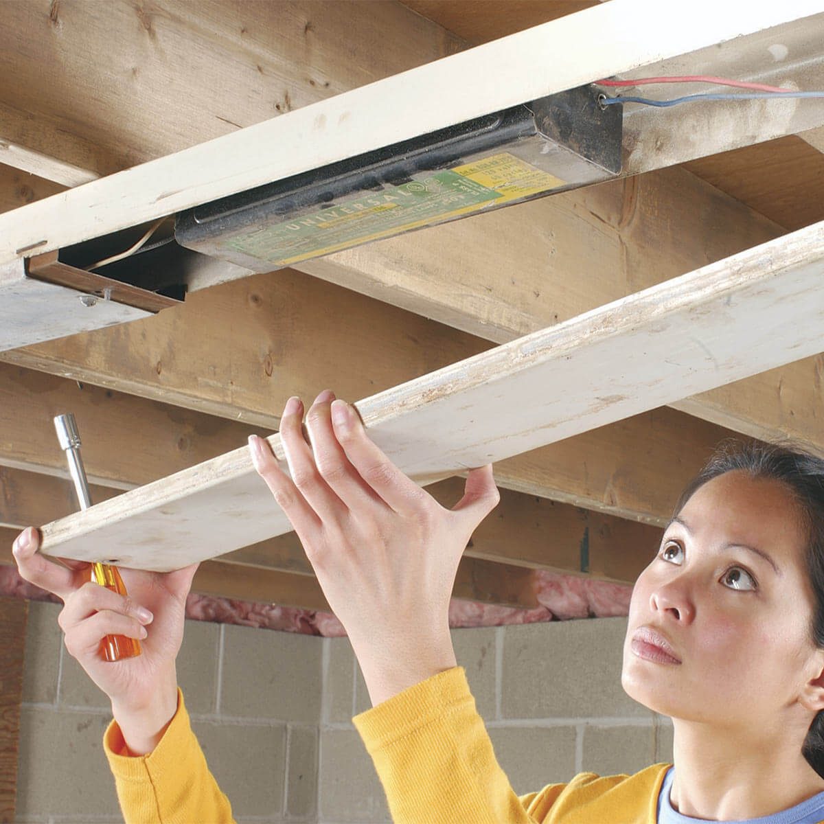 Fix a Fluorescent Light Ballast