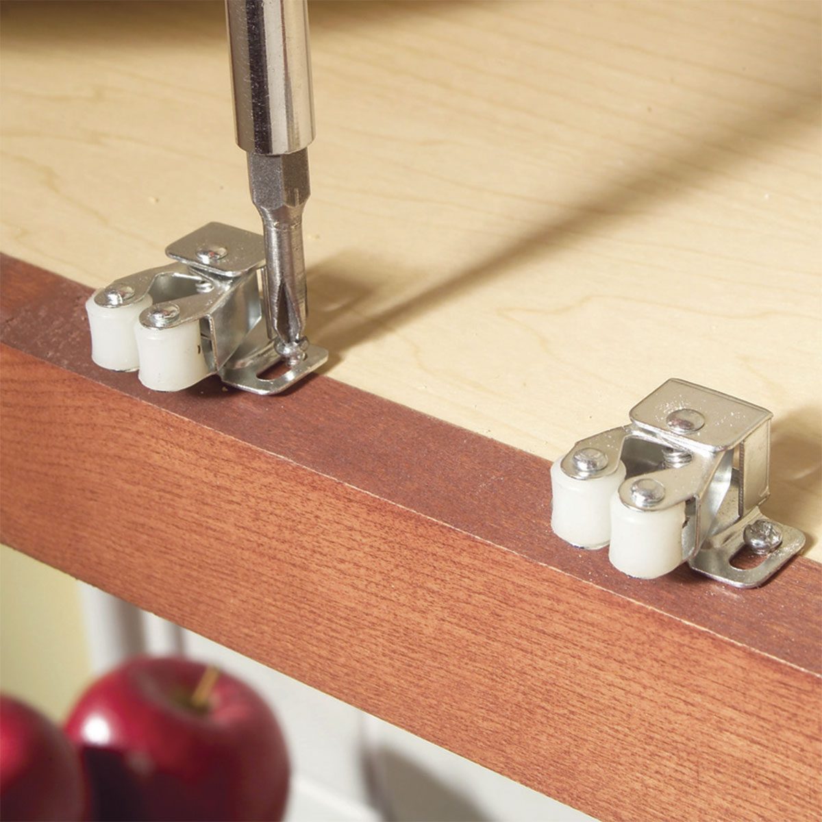 Fix Misaligned Cabinet Latches