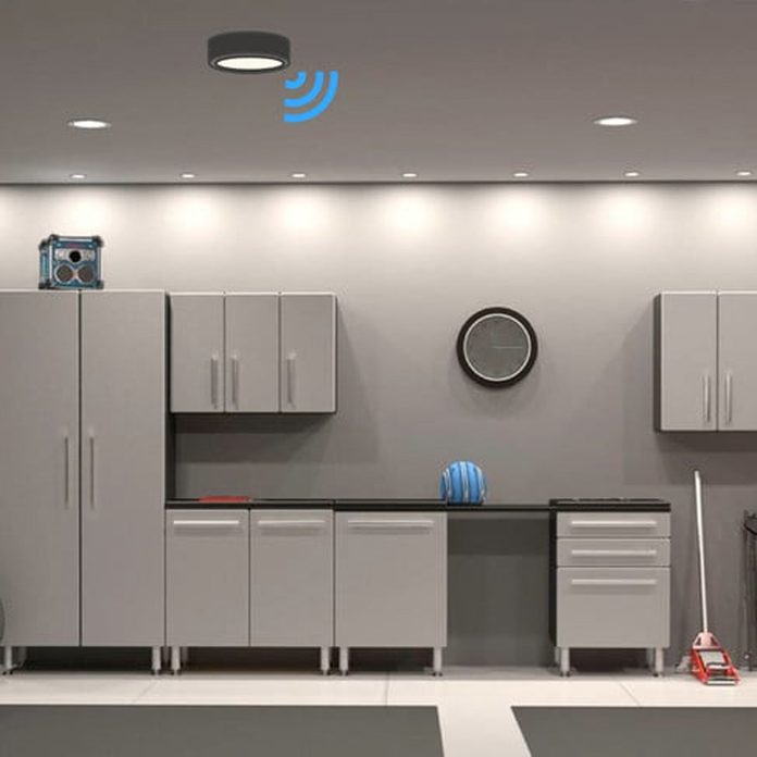 Skylink Nova Wi-Fi Controller