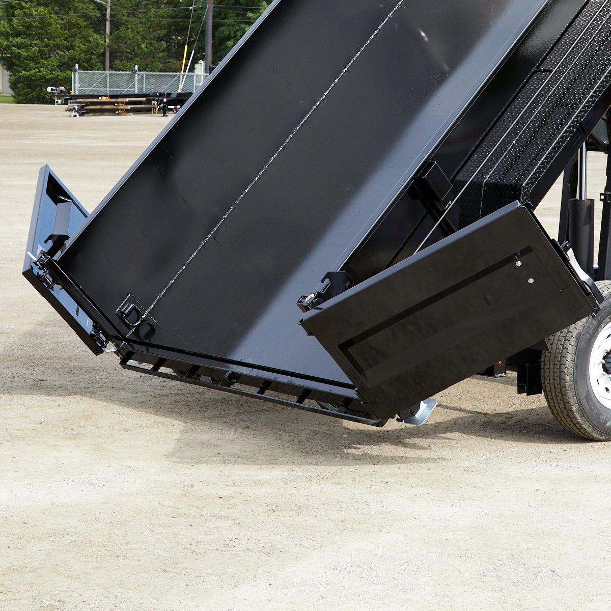 Barn door rear gates | Construction Pro Tips