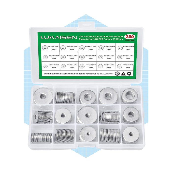 A transparent container holds various stainless steel washers, organized by size. A warning indicates the kit contains small parts not suitable for children under three years.