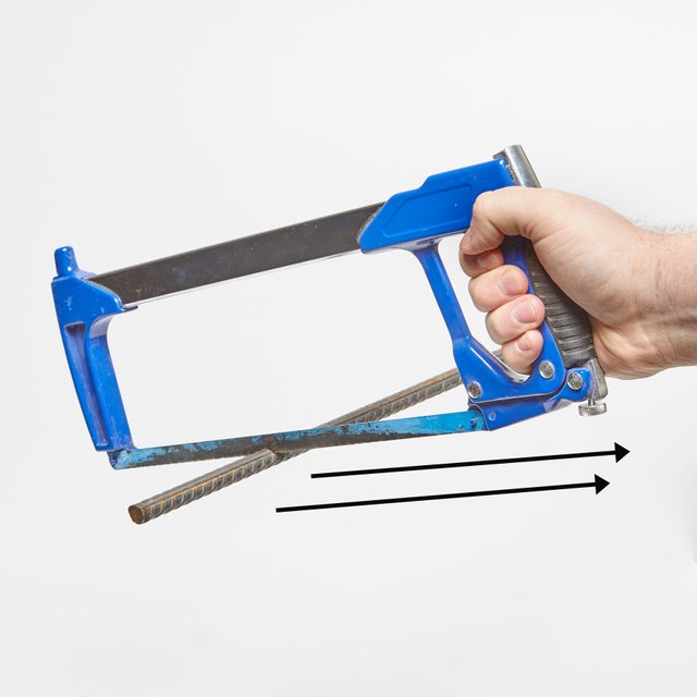 Hacksaw tip Hacksaw tip for cutting through rebar | Construction Pro Tips