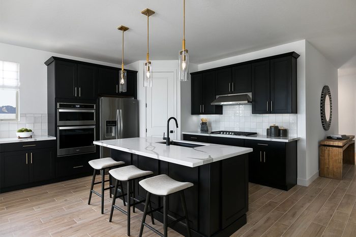 Black Kitchen Courtesy Ashton Woods