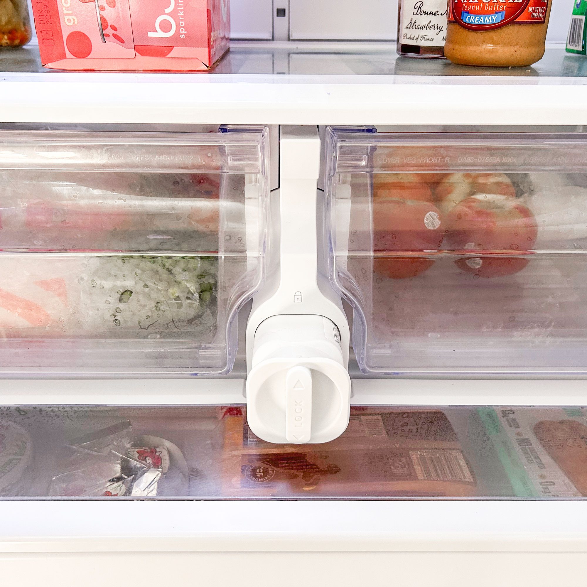 Fridge Filter Pull Straight Out