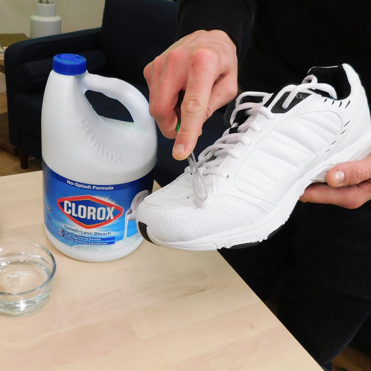bleach clean shoes