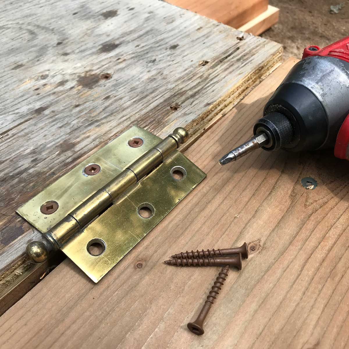 Installing hinges
