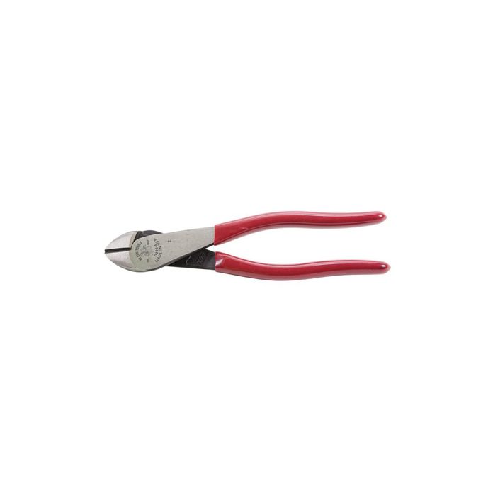Diagonal cutting pliers