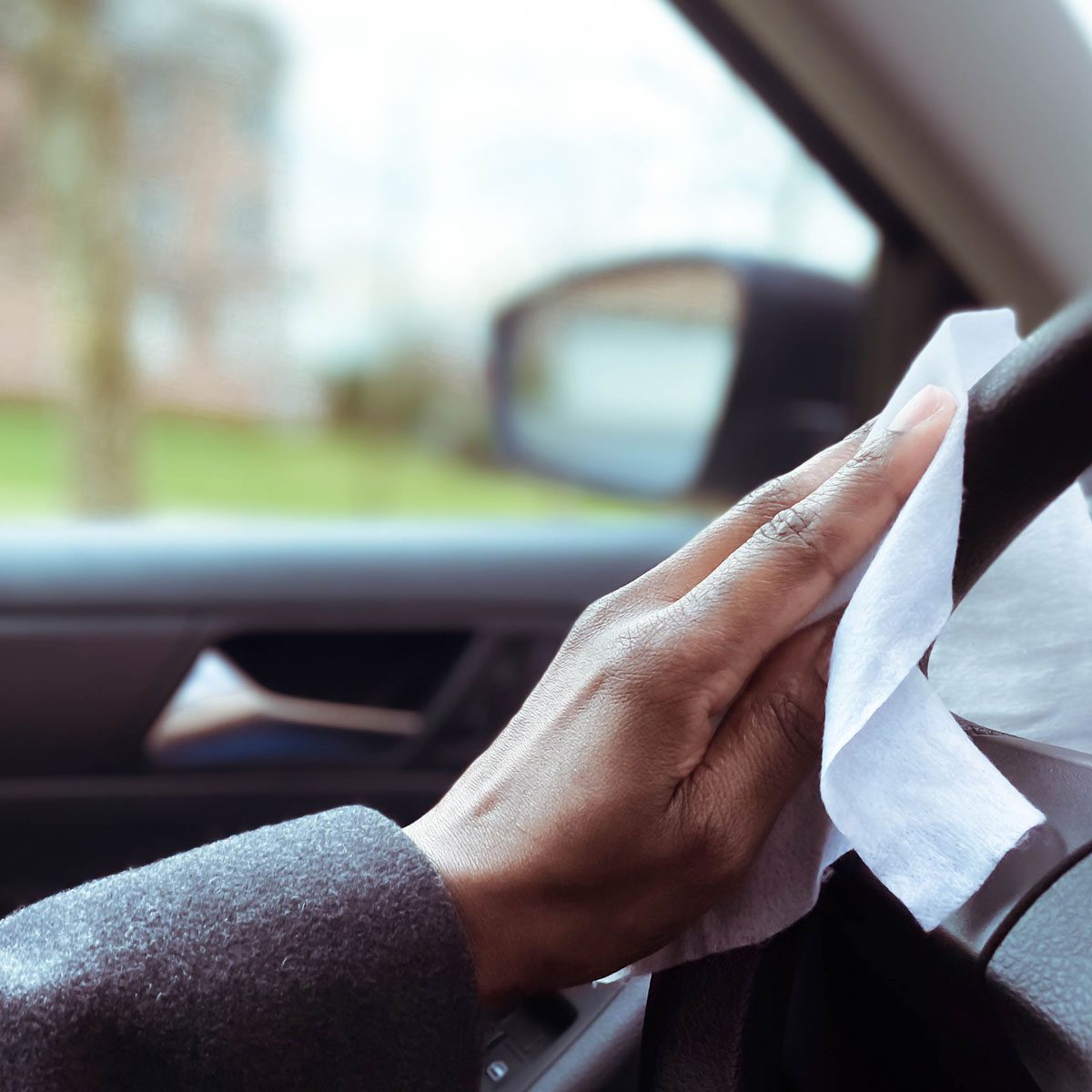 Best Car Wipes for Cleaning Your Car’s Interior