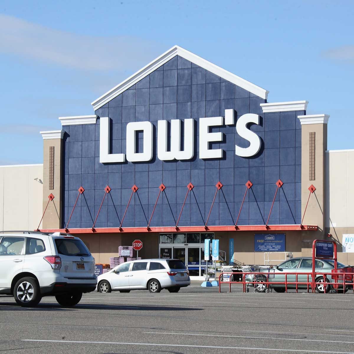 Tool Rental Coming to Lowe’s