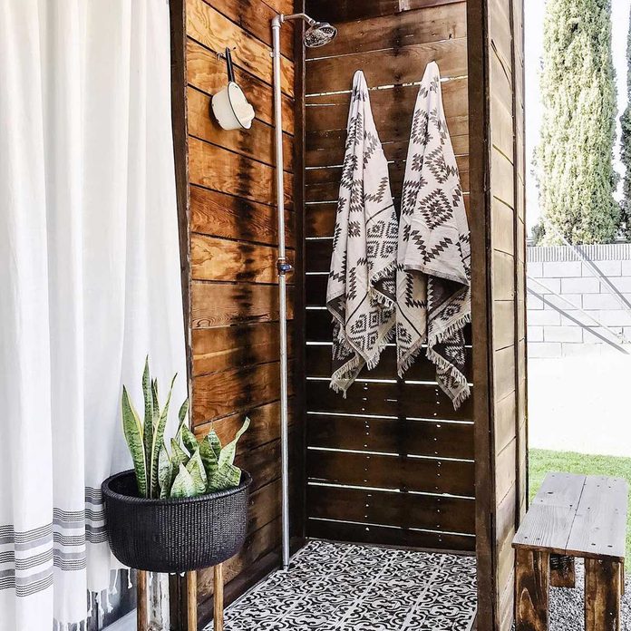 Outdoor Shower 105556726 724467085030382 3802909904299097705 N