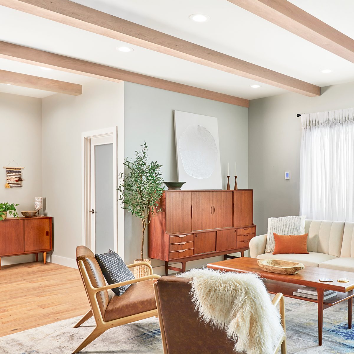 How to Build Beautiful Faux Ceiling Beams