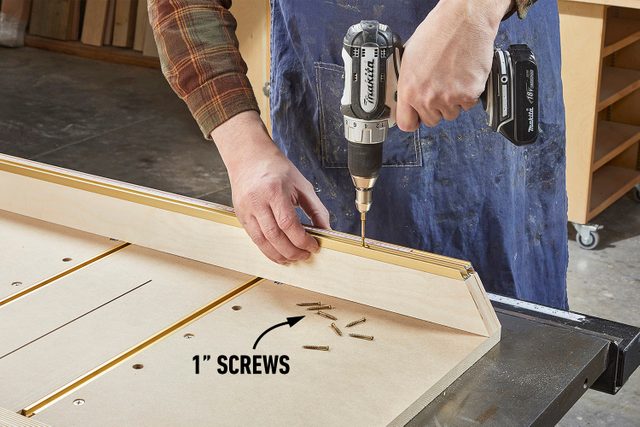 Table Saw Crosscut Sled Fh22apr 617 52 015