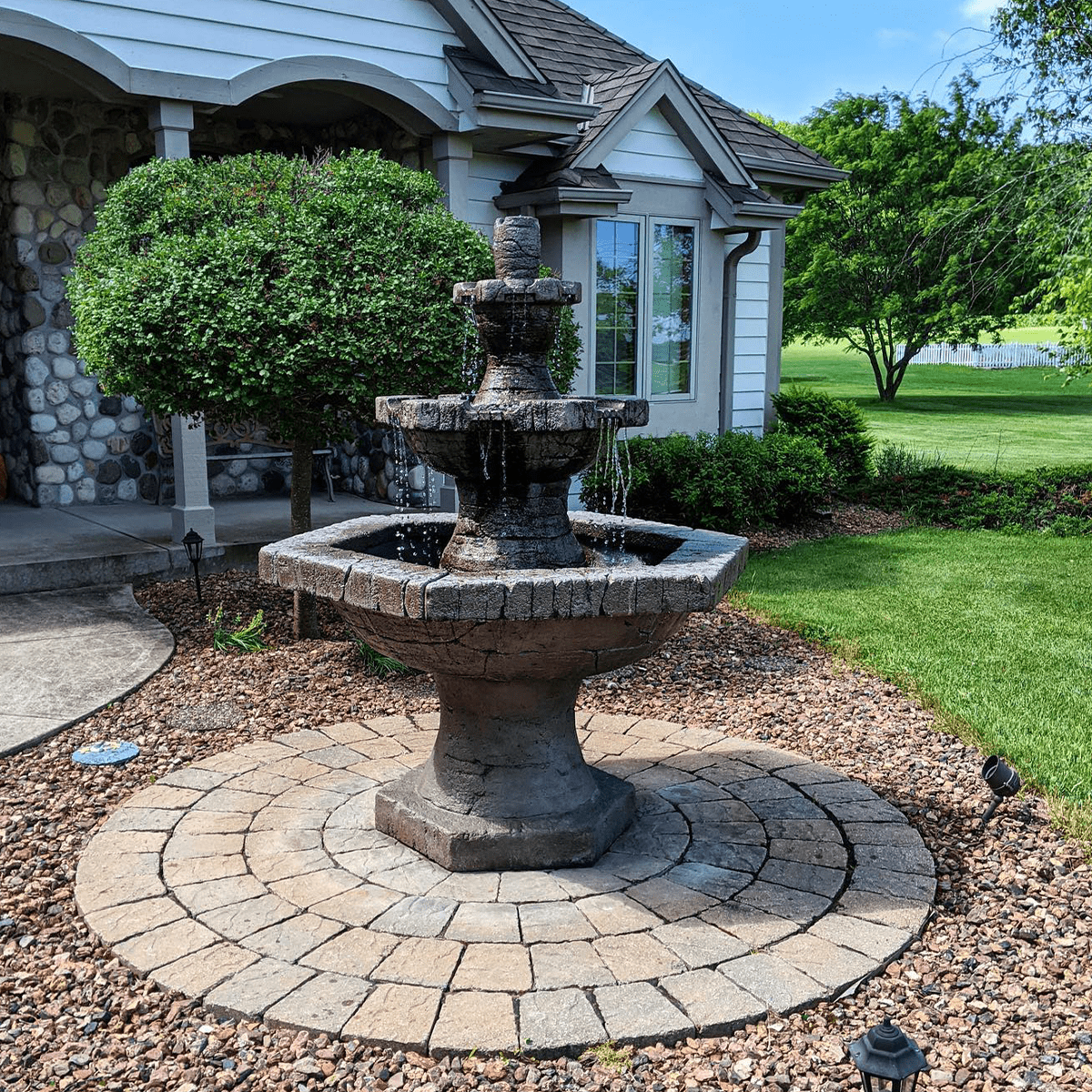 Homeowner’s Guide To Outdoor Fountains