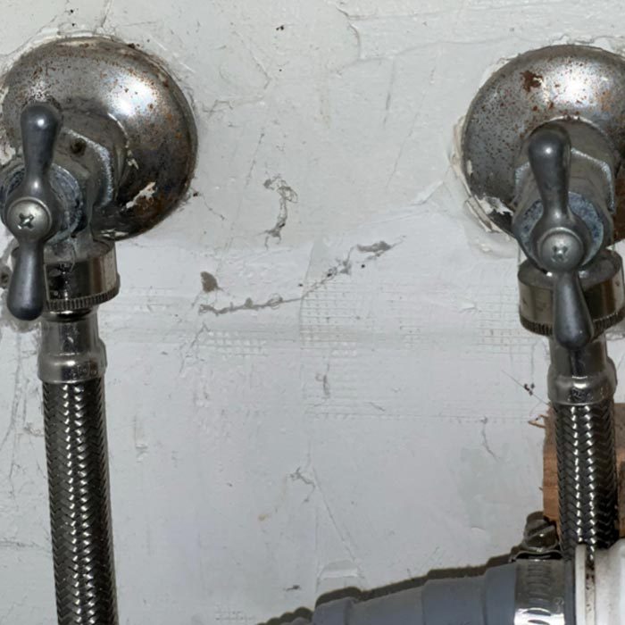 Hot And Cold Water Valves