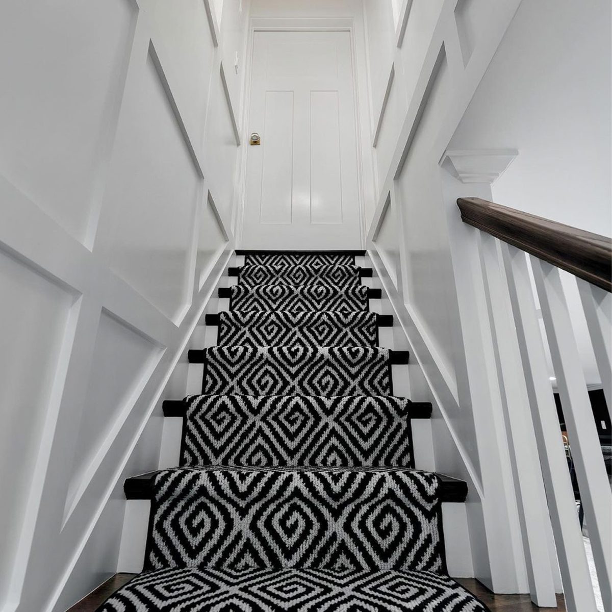 Stair Runner Via @allisonbuterainteriordesign Instagram