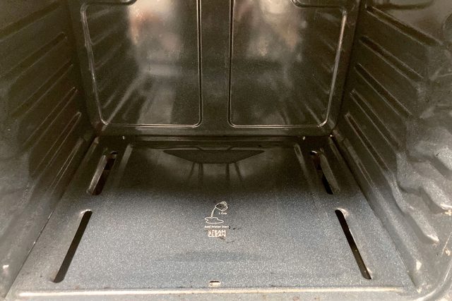 Clean Oven Light Off Ally Childress For Fhm Jvedit