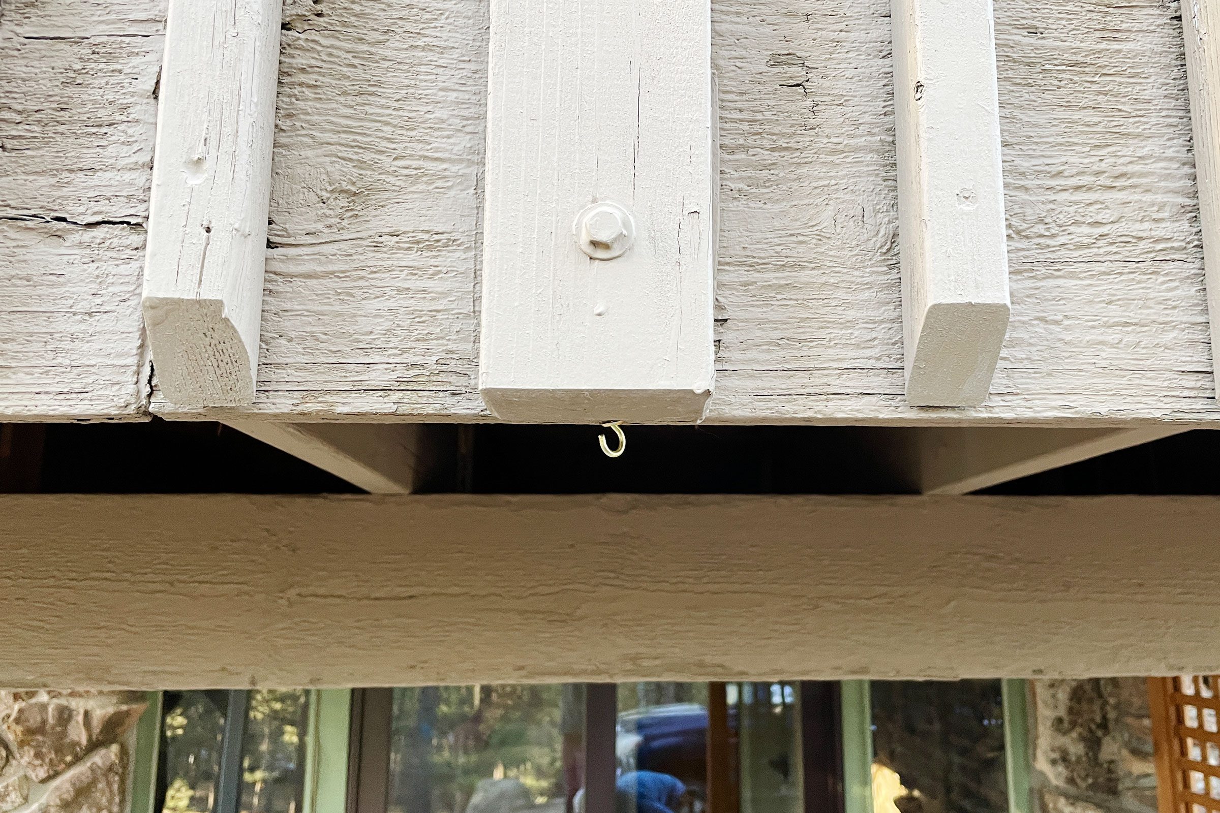 hanging string lights