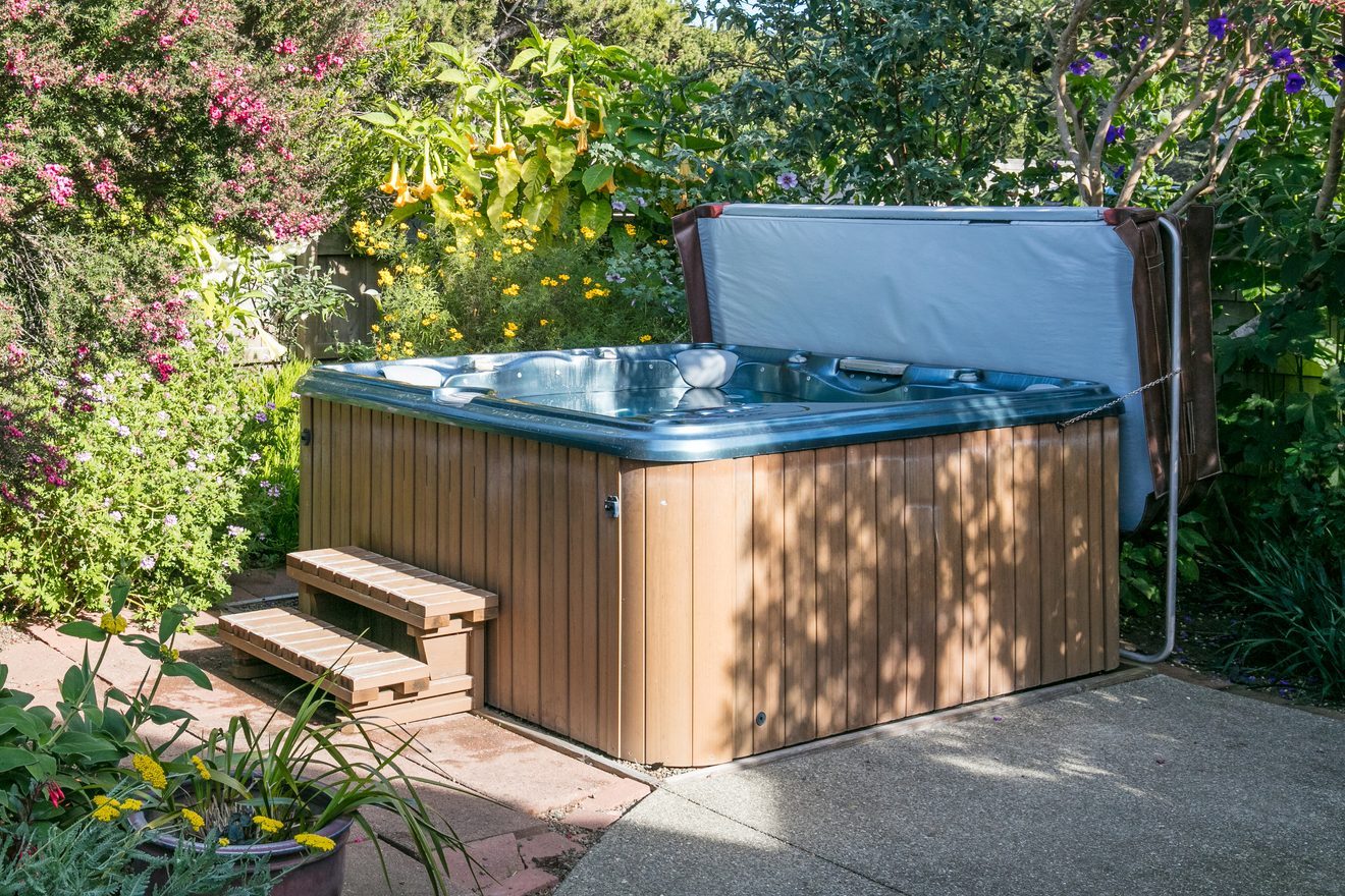 Here’s How To Drain a Hot Tub