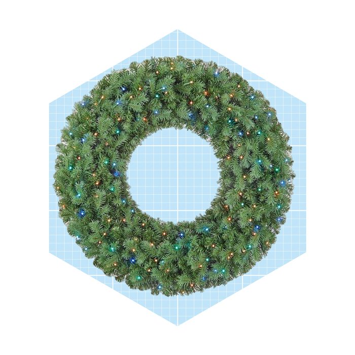 Waldorf Fir Pre Lit Led Wreath