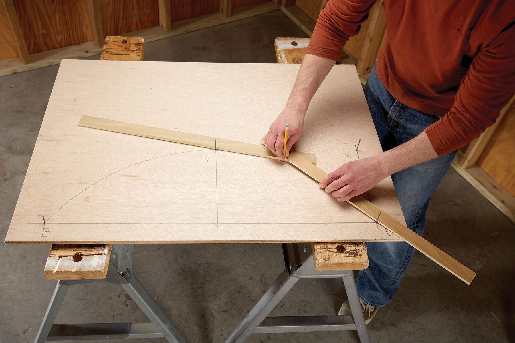 Marking an Arch with Two Sticks 