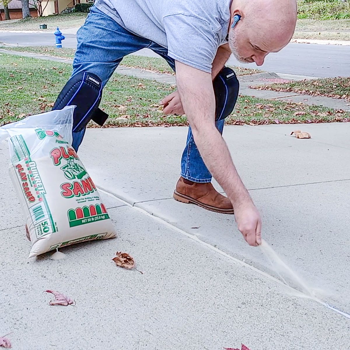 Texturing the caulk with sand