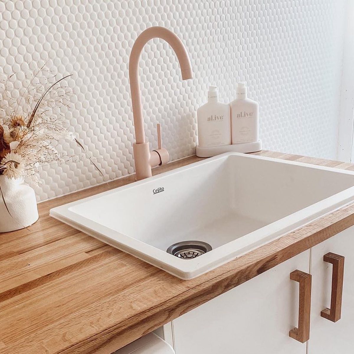 8 Laundry Room Tile Design Ideas Penny Tiles Courtesy @elleandjay321 Instagram