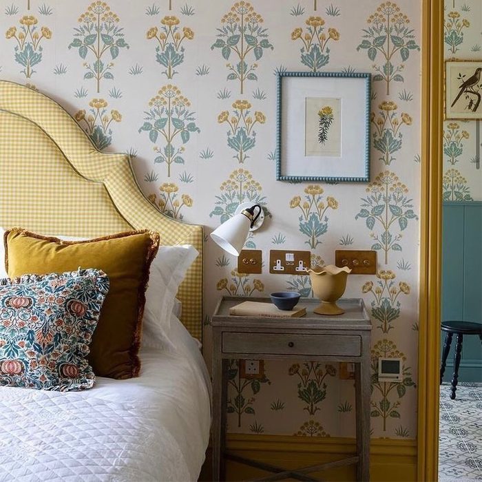 8 Cozy Cottagecore Bedroom Ideas Spring Colors @johnstonparkeinteriors