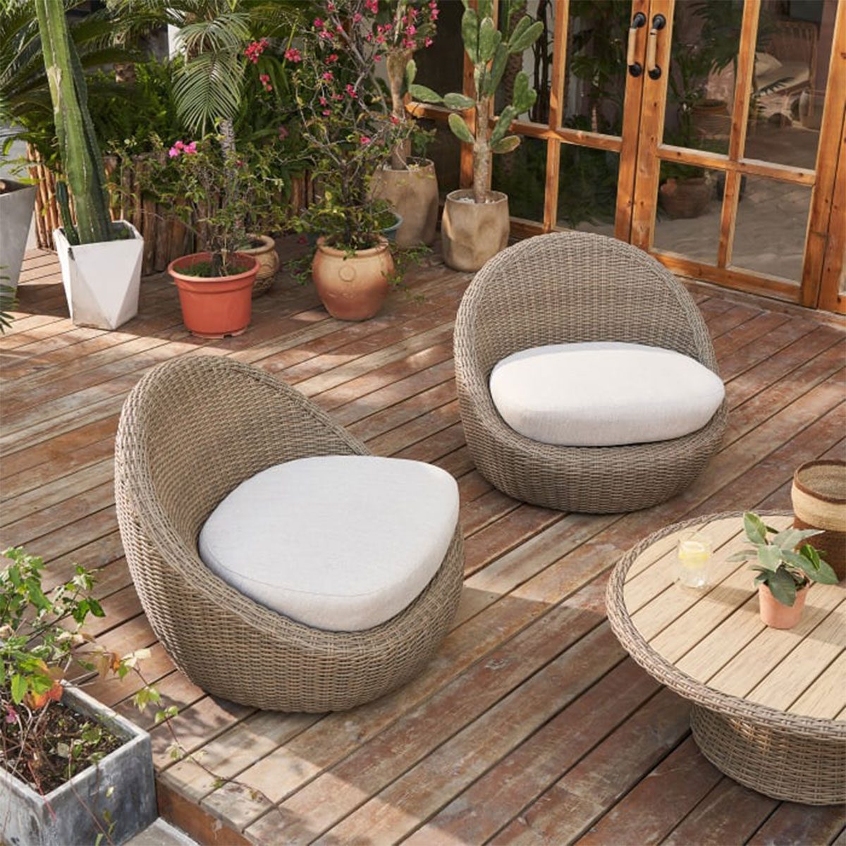 The Best Outdoor Furniture Brands, According to Experts