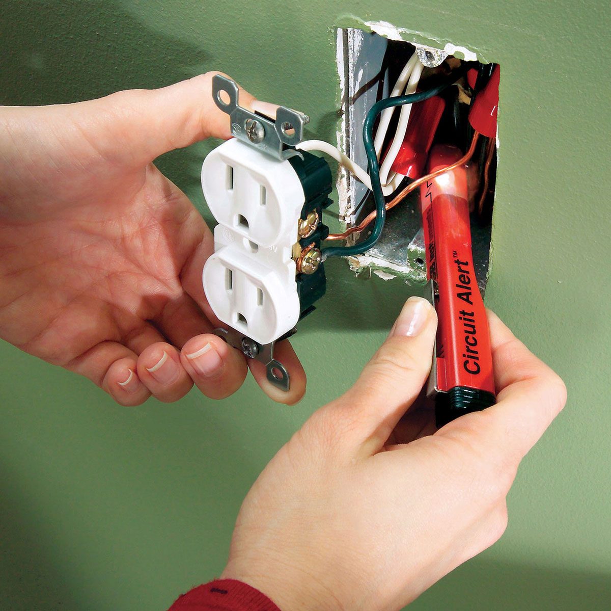 How to Use Cheap Electrical Testers and Voltage Detectors