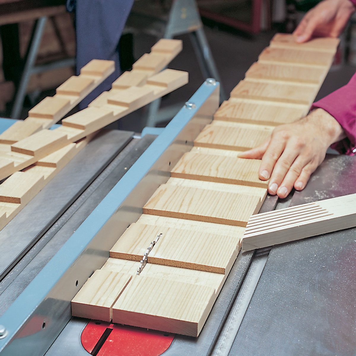 Rip The Lattice To Width