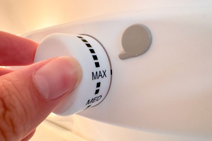 GE Mini Fridge Temperature Dial