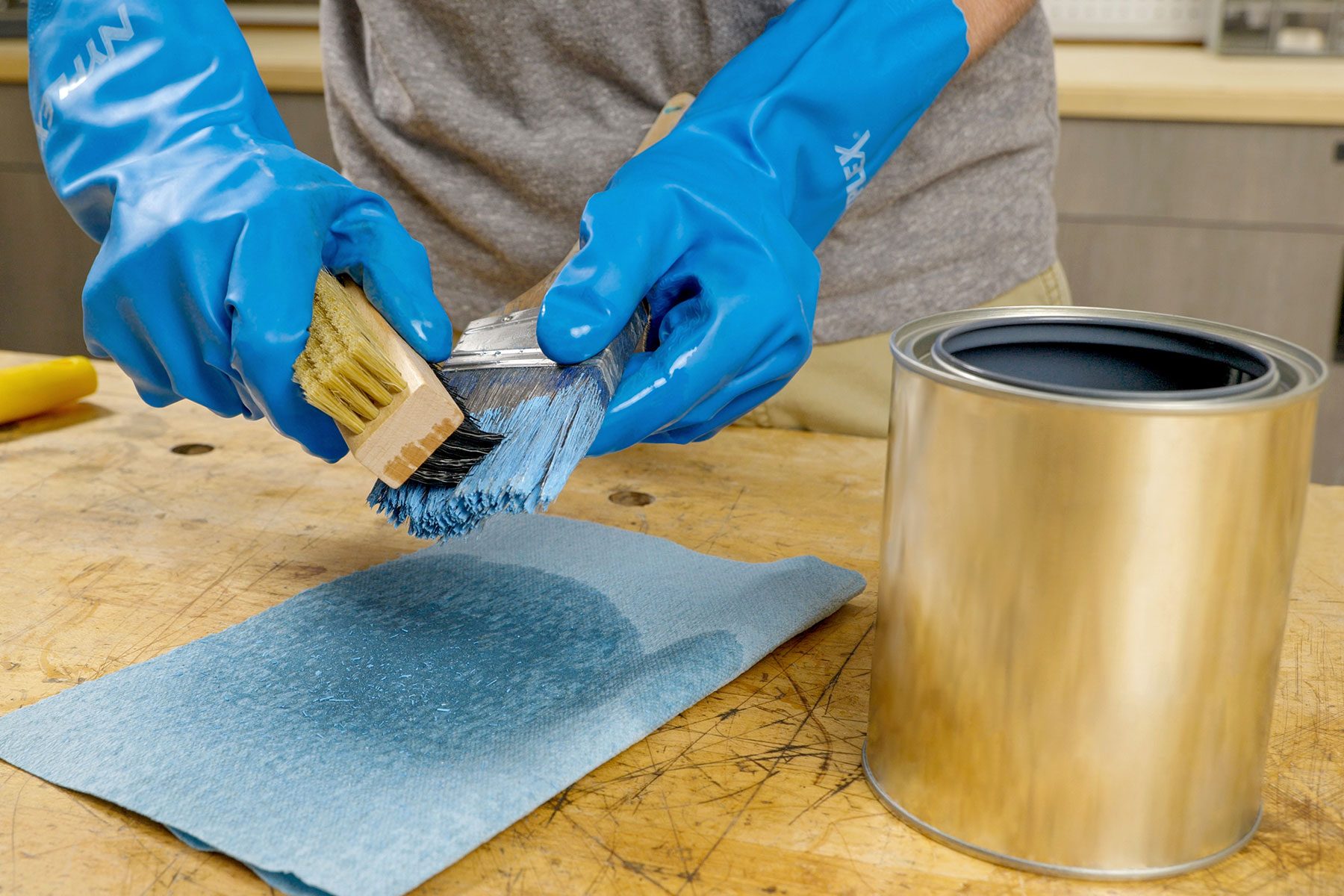 How To Clean Paint Brushes Fhmvs24 Pk 8 1 Cleaningpaintbrushespetrified Step2