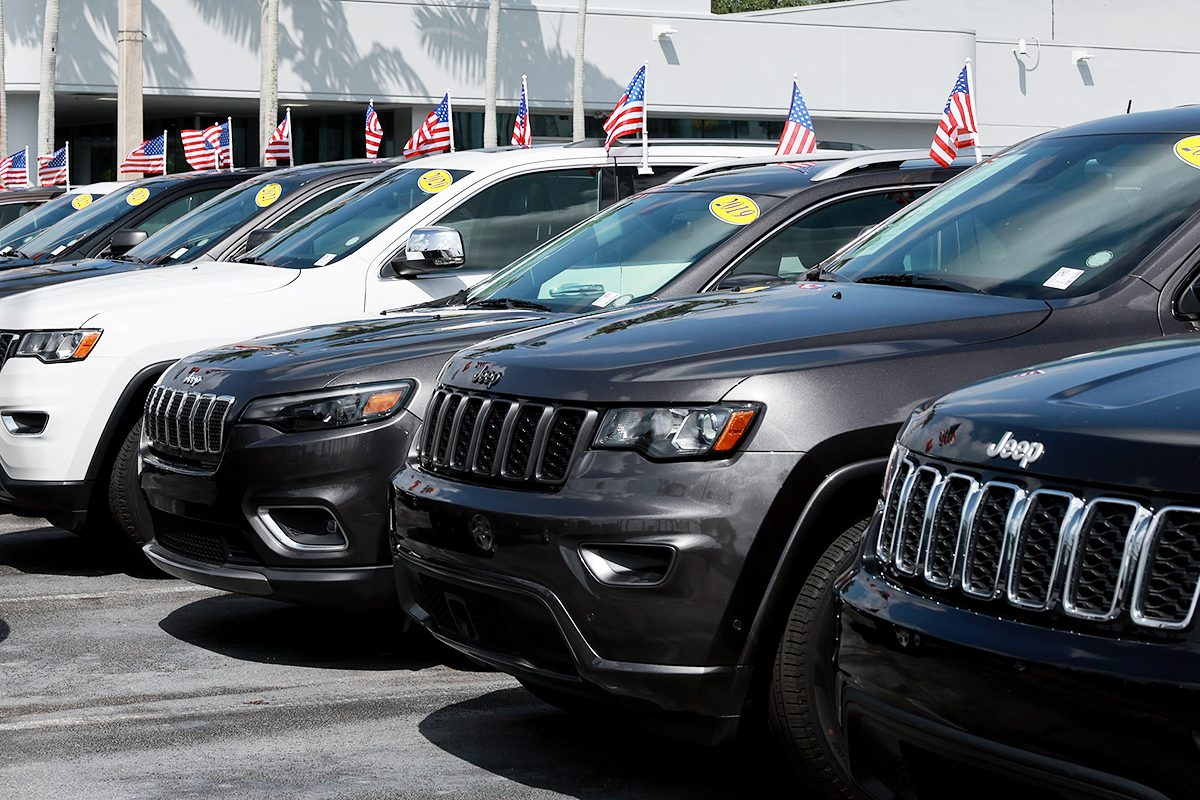 Chrysler Issues Recall of Over 150,000 Jeeps Due to Fire Risk