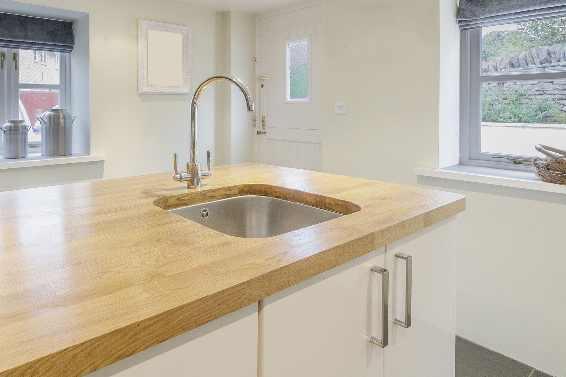 Everything You Need to Know About Plumbing a Kitchen Island Sink