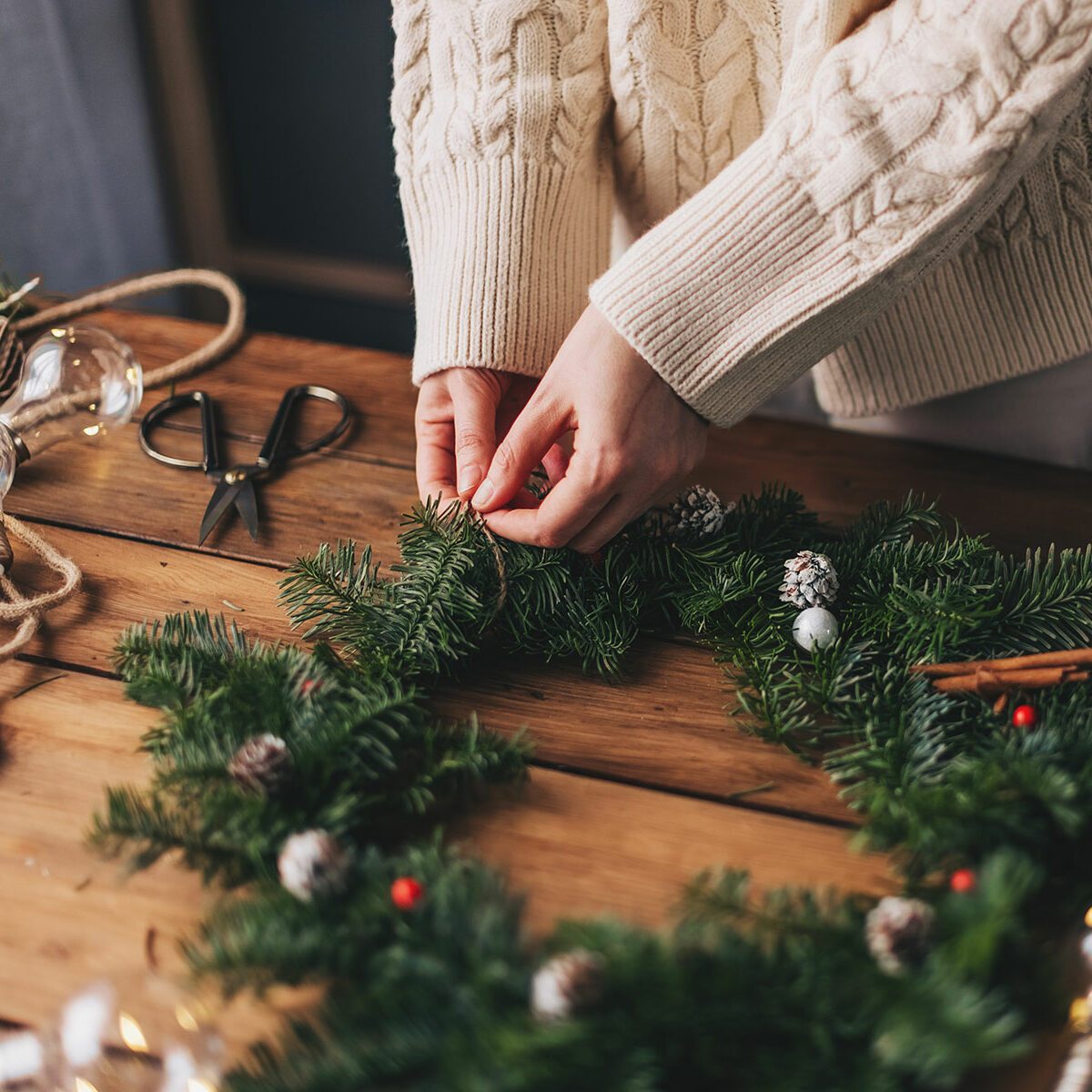 Use Tree Cuttings For Extra Decor Gettyimages 1554531270