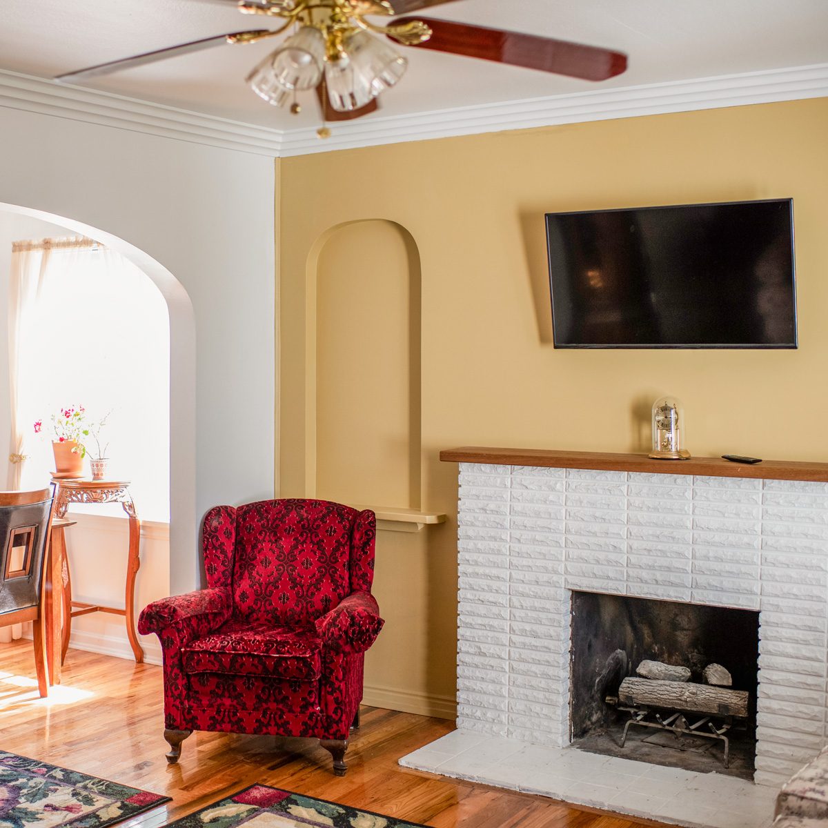 21 Mysterious Old Home Features That Aren’t Useful Anymore