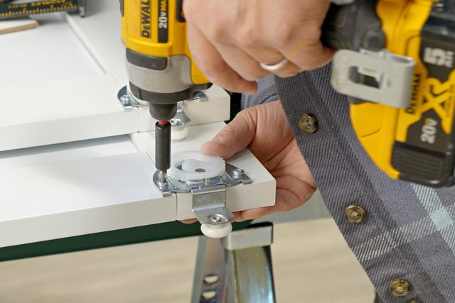 How To Install Sliding Closet Doors Yourself