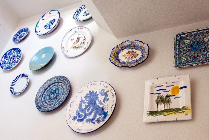 15 Amazing Accent Wall Ideas To Liven Up Your Rooms Gettyimages 686316135 Stedit