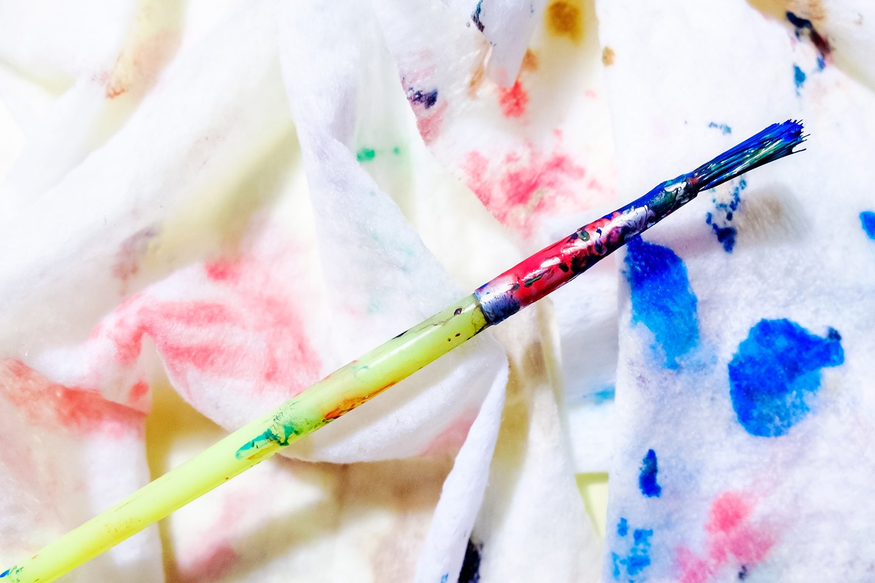 Essential Paint Brush Cleaners That Will Revive Your Brushes Gettyimages 1134977091